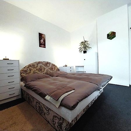 Apartment Beatris Svit Exterior foto